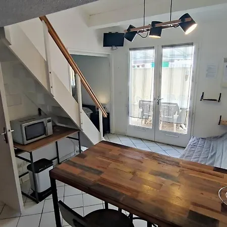 Joli T2 Avec Clim, 4/6 Personnes,500m De La Plage. Ferienhaus